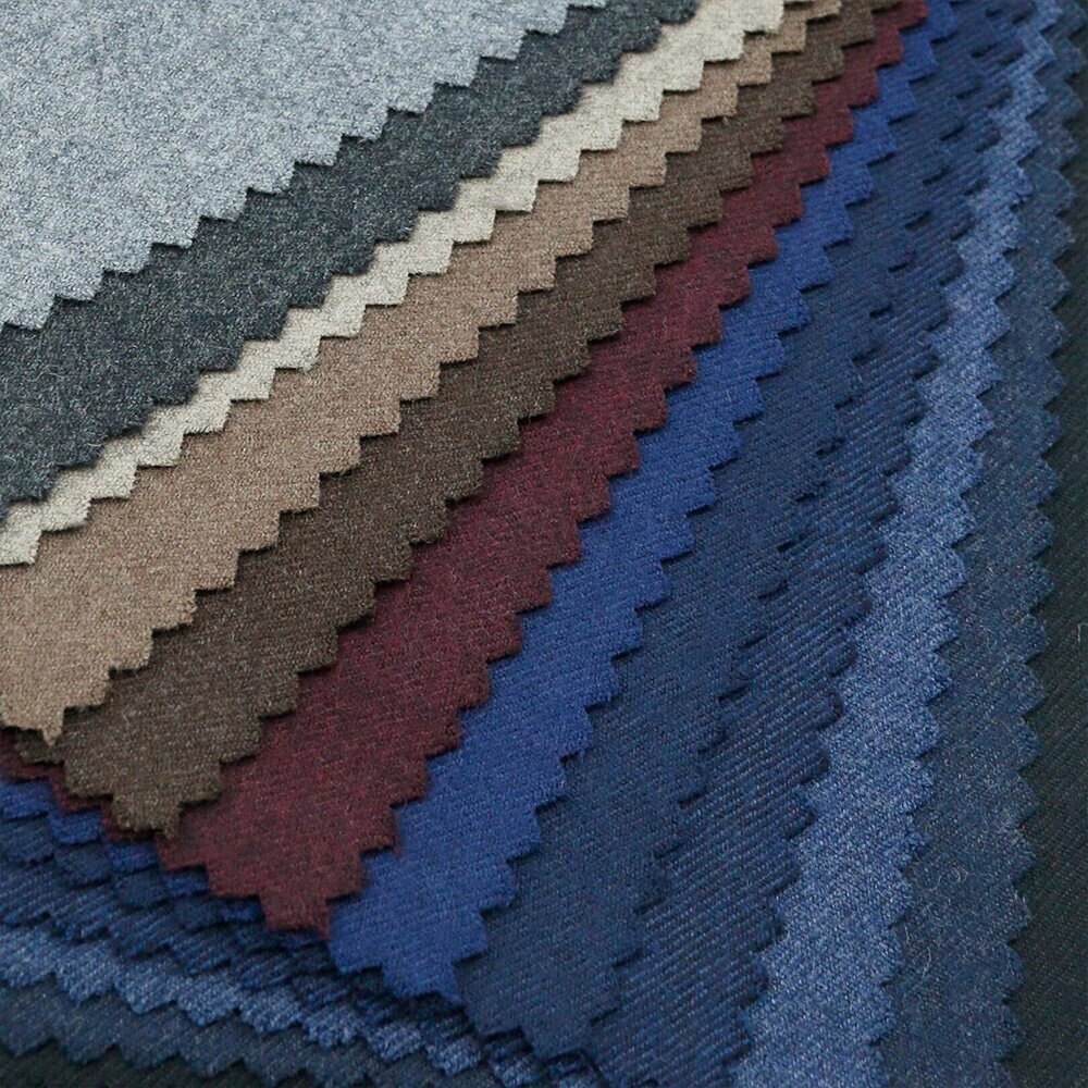 New Brushed Italian Merino Wool Twill Fabric 100 Worsted Wool Suiting Fabric for Men's Suits Fall and Winter Styles