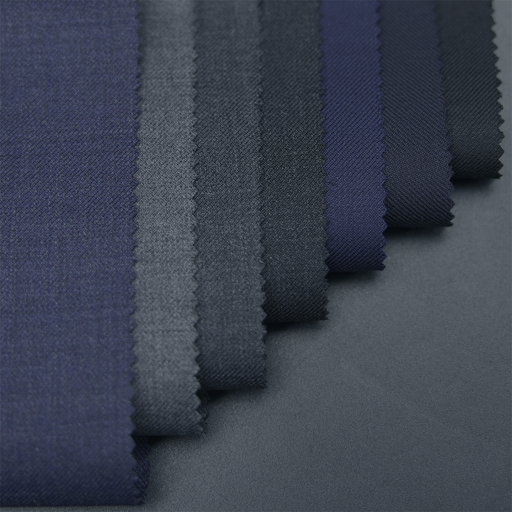 High Quality RTS TWILL 70W 30P Merino Wool Suiting Fabric Worsted Wool Fabric For Men's Suits