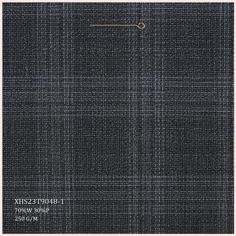 Direct Selling in Stock 70%W 30%P Checks Worsted Merino Wool Polyester blend fabric Italian Suit Fabric for Men Suits