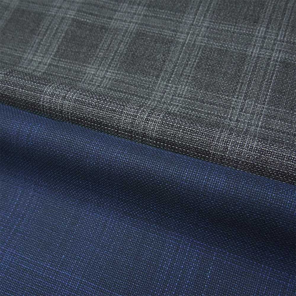 Direct Selling in Stock 70%W 30%P Checks Worsted Merino Wool Polyester blend fabric Italian Suit Fabric for Men Suits